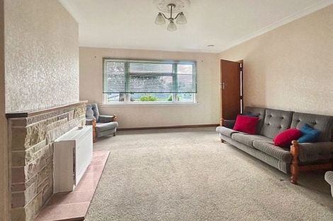 Photo of property in 128 College Street, Awapuni, Palmerston North, 4412
