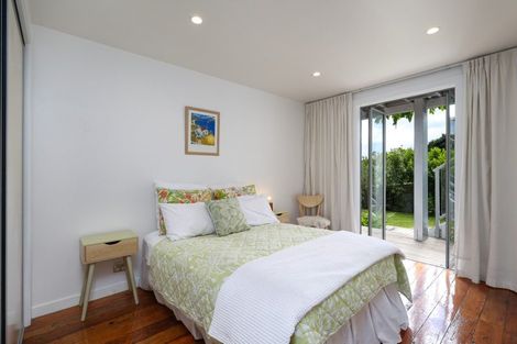 Photo of property in 1160a Abel Tasman Drive, Ligar Bay, Takaka, 7183