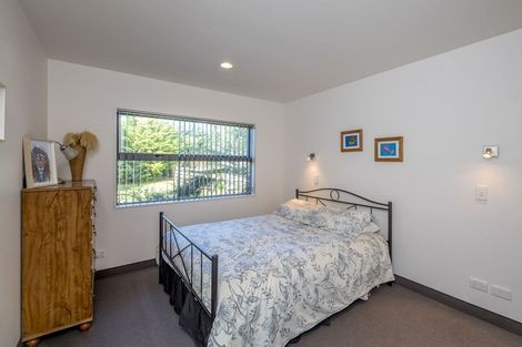 Photo of property in 77 Waikawa Beach Road, Manakau, Levin, 5573