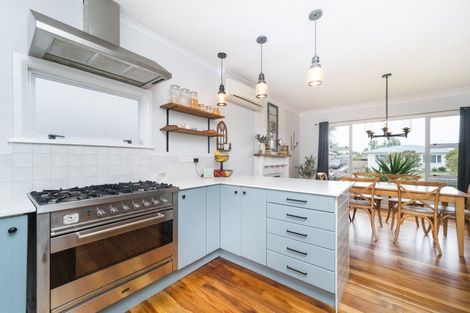 Photo of property in 34 Nottingham Avenue, Awapuni, Palmerston North, 4412