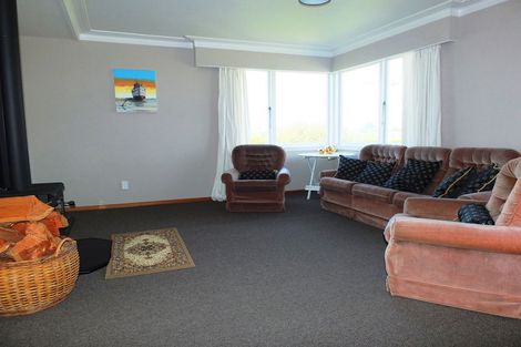 Photo of property in 24 Magdala Street, Kakanui, Oamaru, 9495