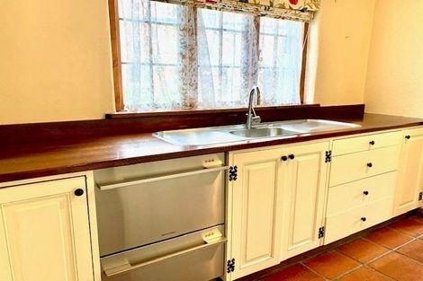 Photo of property in 8 Point Road, Monaco, Nelson, 7011