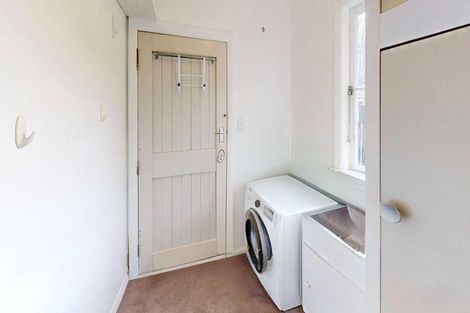 Photo of property in 104 Highbury Avenue, Highbury, Palmerston North, 4412