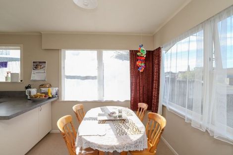 Photo of property in 36 Cecil Street, St Andrews, Hamilton, 3200