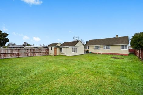 Photo of property in 22 Paul Crescent, Fairfield, Hamilton, 3214