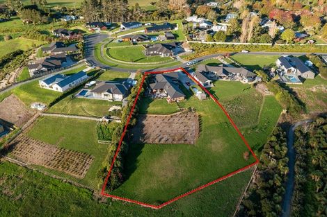 Photo of property in 14 Awatiro Drive, Kaukapakapa, 0871