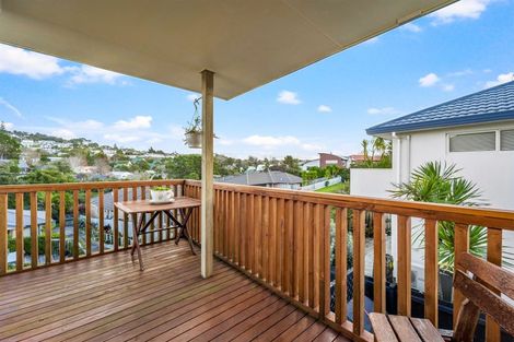 Photo of property in 2/15 Ellenbury Place, Stanmore Bay, Whangaparaoa, 0932