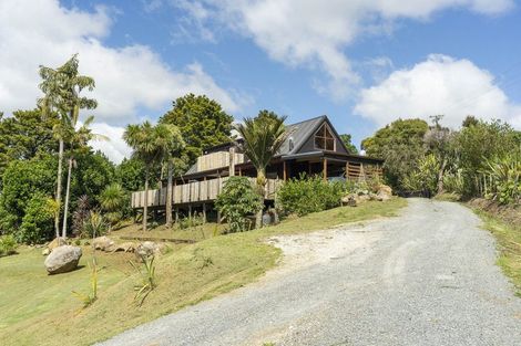 Photo of property in 84 Tudehope Road, Matarau, Kamo, 0185
