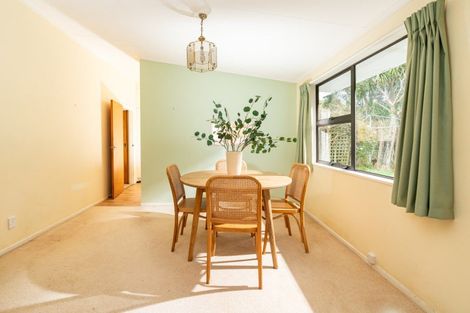 Photo of property in 56 Hazlewood Avenue, Karori, Wellington, 6012