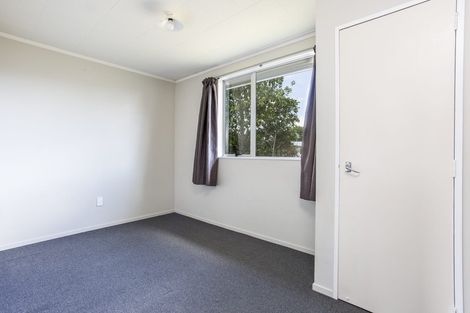 Photo of property in 2/14 Te Moau Avenue, Parakai, 0830