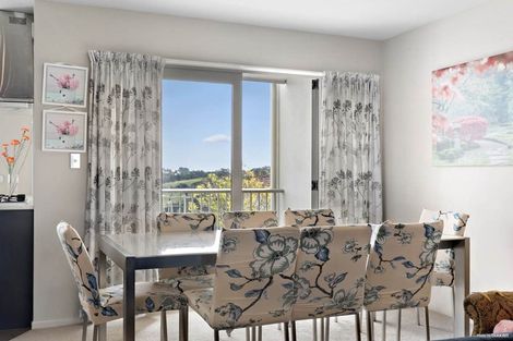 Photo of property in The Rise, 10/11 Hatfield Place, Albany Heights, Auckland, 0632