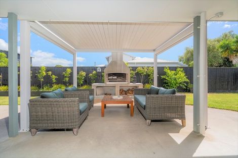 Photo of property in 126 Puka Crescent, Matarangi, Whitianga, 3592