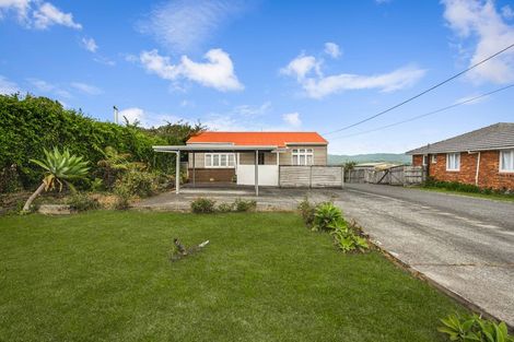 Photo of property in 115 Sunnyside Road, Sunnyvale, Auckland, 0612