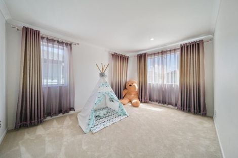 Photo of property in 25 Peihinga Road, Flat Bush, Auckland, 2019