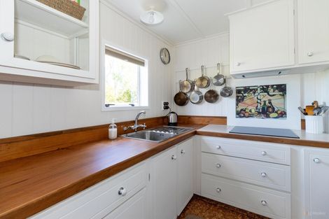 Photo of property in 2 Point Bush Road, Waimate, 7924