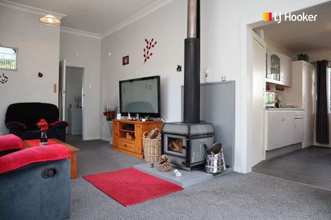 Photo of property in 48 Melbourne Street, South Dunedin, Dunedin, 9012