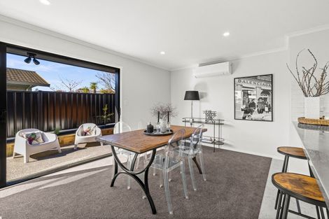 Photo of property in 50a Napier Road, Havelock North, 4130