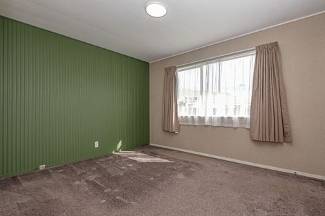 Photo of property in 5 Kirkcaldie Grove, Levin, 5510