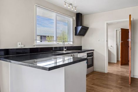 Photo of property in 33 Skerten Avenue, Hornby, Christchurch, 8042