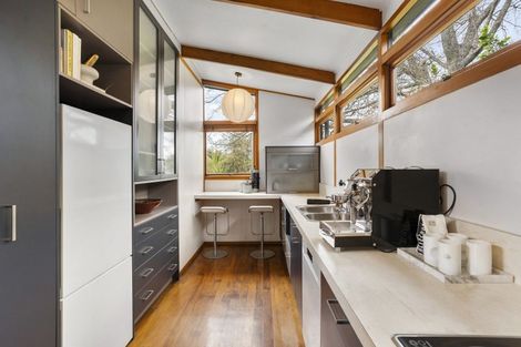 Photo of property in 52 Queenstown Road, Onehunga, Auckland, 1061