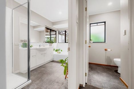 Photo of property in 39 Greenfield Drive, Western Heights, Hamilton, 3200