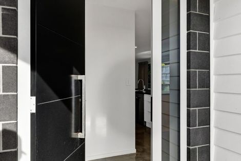 Photo of property in 61 Cyrus Street, Whalers Gate, New Plymouth, 4310