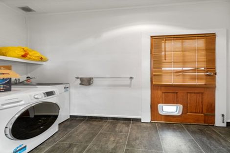 Photo of property in 22 Windsor Road, Maeroa, Hamilton, 3200