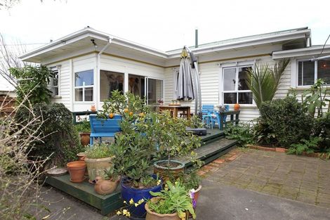 Photo of property in 510 Alexandra Street, Hastings, 4122