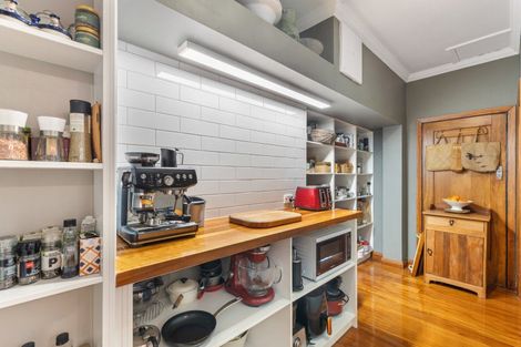 Photo of property in 82 Tikorangi Road, Tikorangi, Waitara, 4383