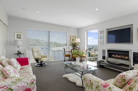 Photo of property in 243 Mount Pleasant Road, Mount Pleasant, Christchurch, 8081