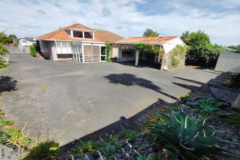 Photo of property in 1/32a Alfriston Road, Manurewa East, Auckland, 2102