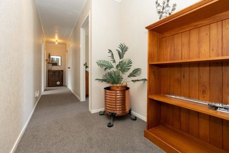 Photo of property in 14 Thode Place, Nawton, Hamilton, 3200