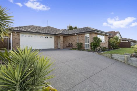 Photo of property in 17 Galloway Crescent, Pyes Pa, Tauranga, 3112