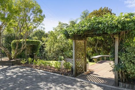 Photo of property in 40d Karina Road, Merrilands, New Plymouth, 4312