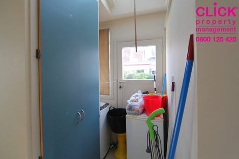 Photo of property in 24 Wynyard Street, South Dunedin, Dunedin, 9012