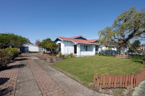 Photo of property in 16 Trafalgar Street, Dannevirke, 4930