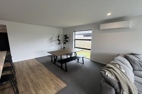 Photo of property in 8 Eileen Way, Rolleston, 7615