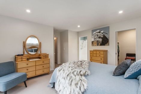 Photo of property in 37 Riverton Terrace, Halswell, Christchurch, 8025