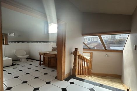 Photo of property in 7a Hawker Street, Mount Victoria, Wellington, 6011