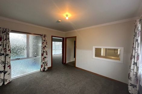 Photo of property in 28 High Street West, Waitara, 4320