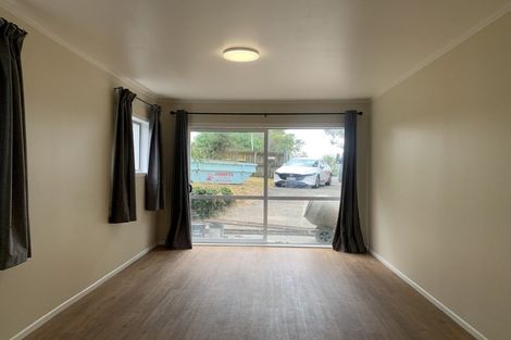 Photo of property in 45 Royal Road, Massey, Auckland, 0614