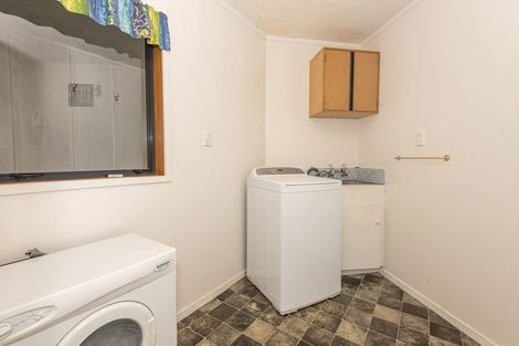 Photo of property in 9 Nova Way, Kauri, 0185