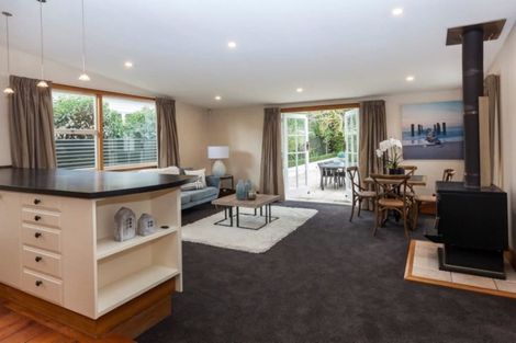 Photo of property in 244 Edgeware Road, Edgeware, Christchurch, 8013