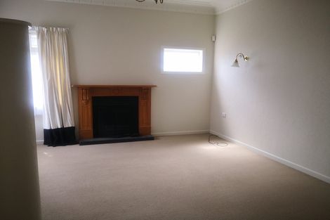 Photo of property in 1020 Great North Road, Point Chevalier, Auckland, 1022