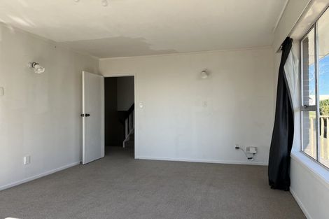 Photo of property in 68 Royal Road, Massey, Auckland, 0614