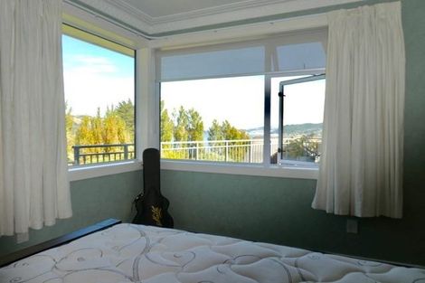 Photo of property in 28 Gorman Street, Macandrew Bay, Dunedin, 9014