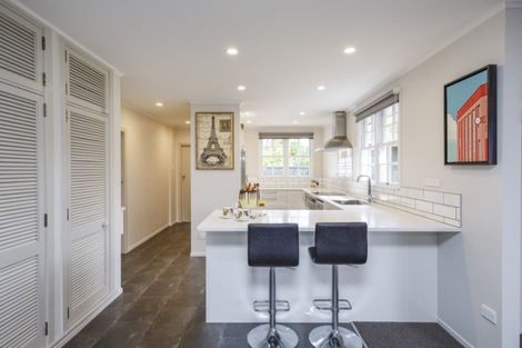 Photo of property in 273 Parewanui Road, Bulls, 4894