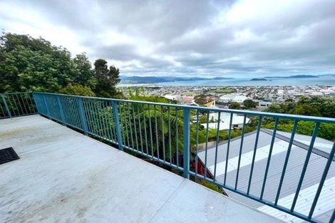 Photo of property in 48 Mulberry Street, Maungaraki, Lower Hutt, 5010