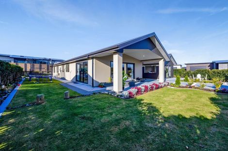 Photo of property in 12 Kotare Drive, Waiwhakaiho, New Plymouth, 4312