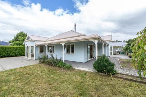 Photo of property in 4 Awhina Drive, Greytown, 5712